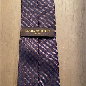 Louis Vuitton neck tie